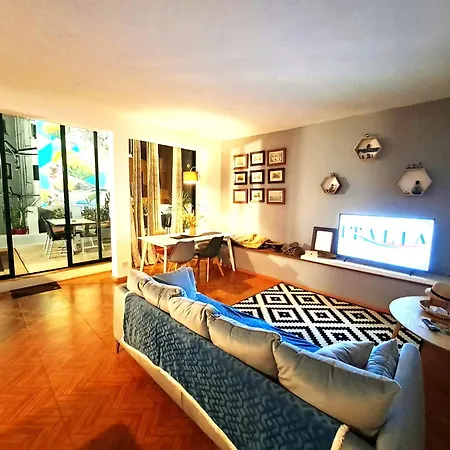 Rotas B Bed & Breakfast