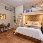 Rotas B Bed and Breakfast
