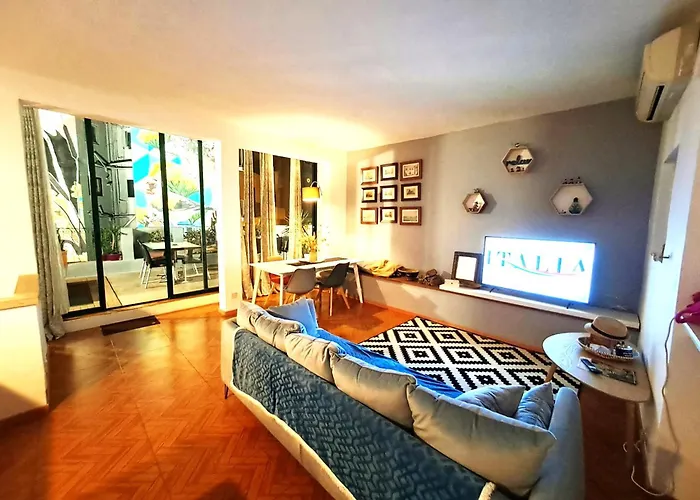 Rotas B Bed & Breakfast